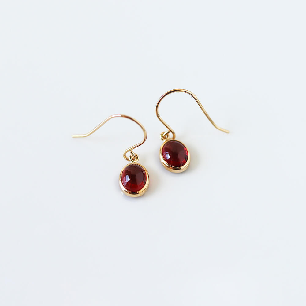 ガーネット フック ピアス | K18〈Web限定〉
