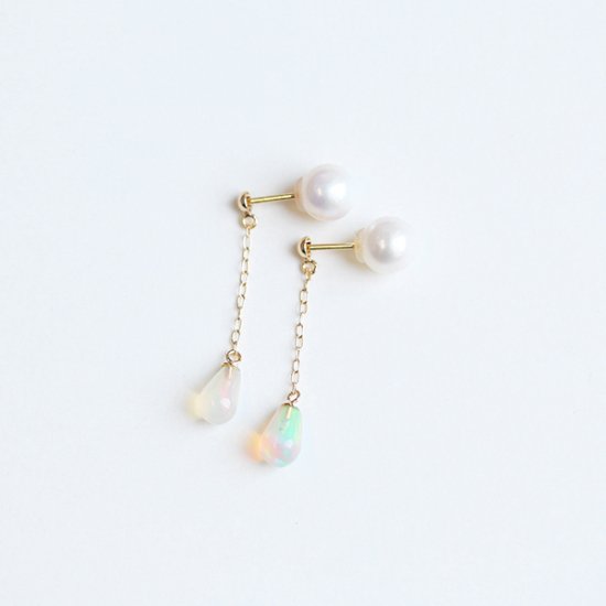 オパール ピアス | K18 〈パールキャッチ〉