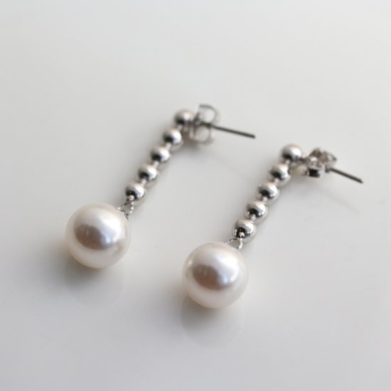 ヘマタイト / パール ピアス